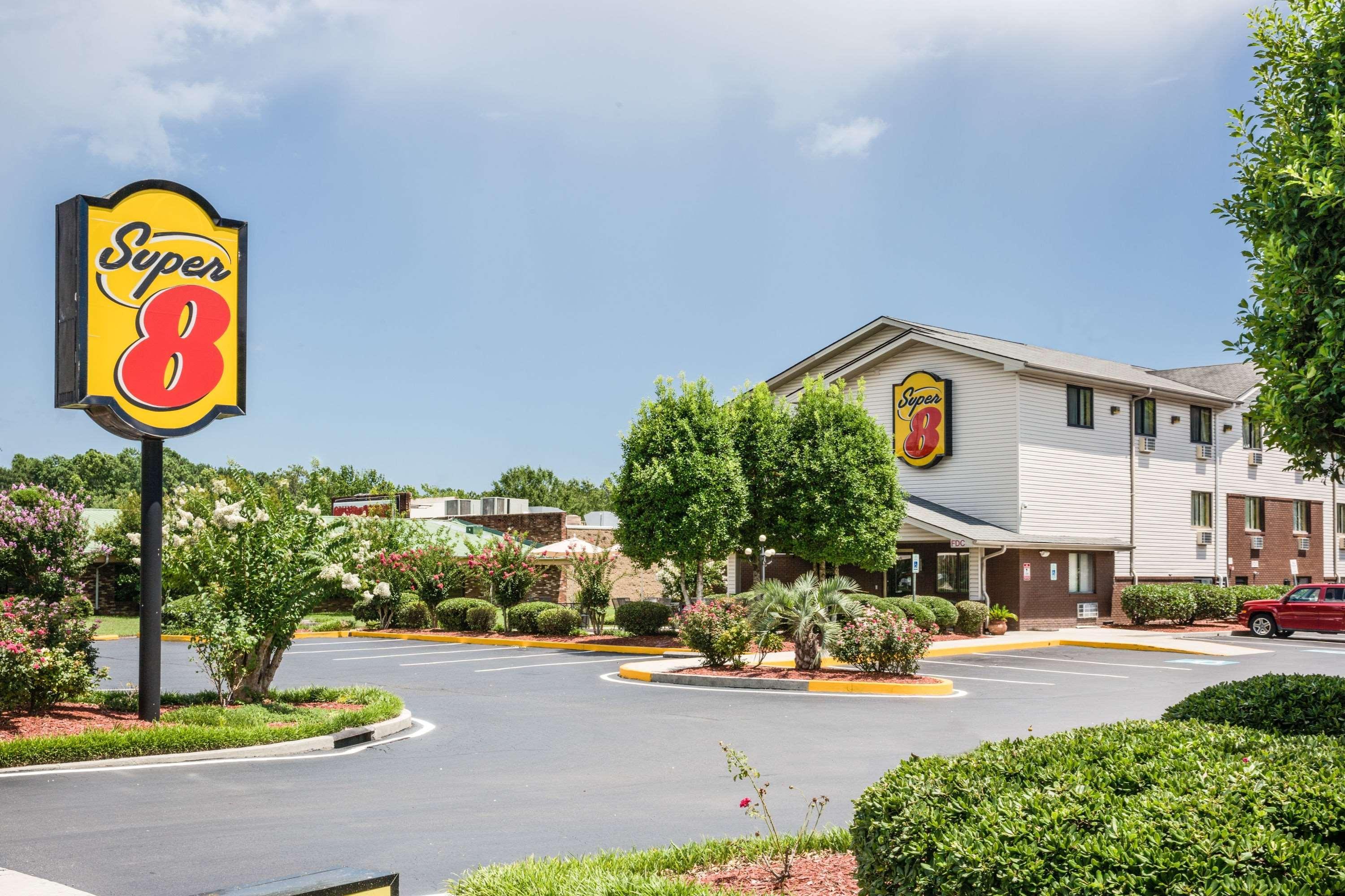 Coastal Inn & Suites Ουίλμινγκτον Εξωτερικό φωτογραφία