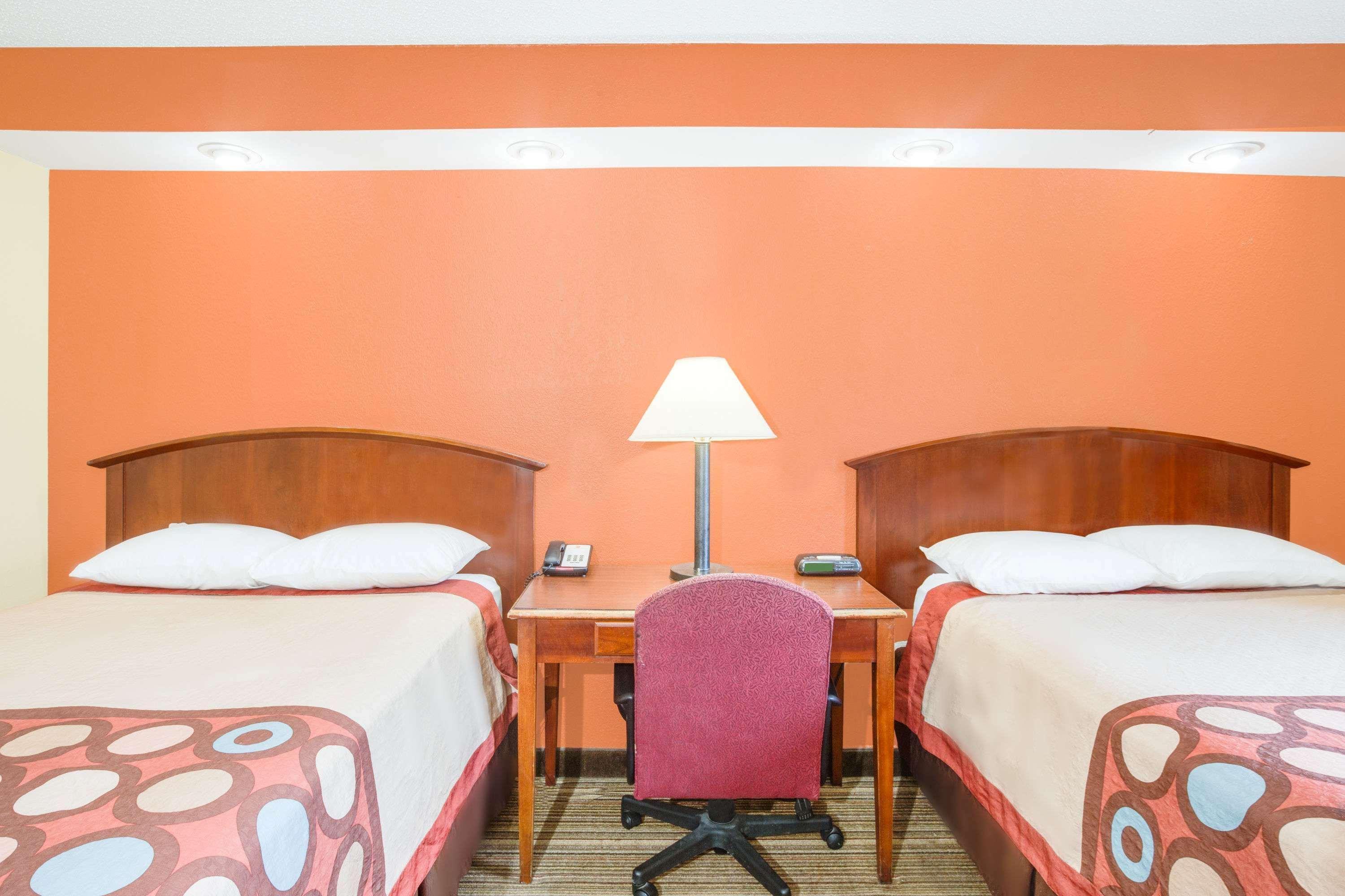 Coastal Inn & Suites Ουίλμινγκτον Εξωτερικό φωτογραφία