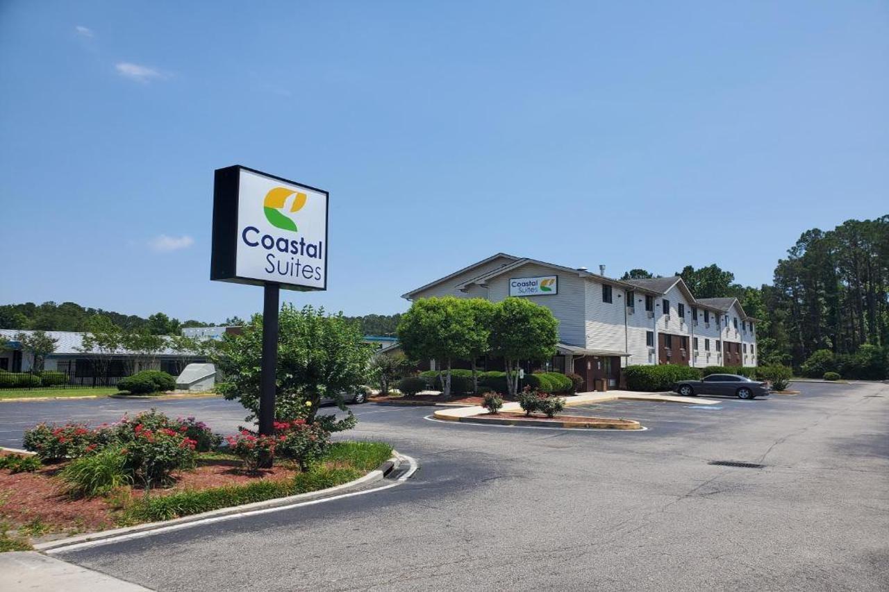 Coastal Inn & Suites Ουίλμινγκτον Εξωτερικό φωτογραφία