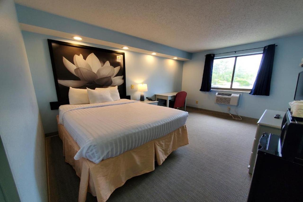 Coastal Inn & Suites Ουίλμινγκτον Εξωτερικό φωτογραφία